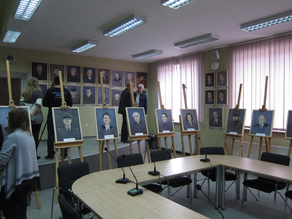 Portrety Smoleńskie, Wystawa w Jaśle