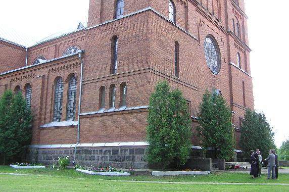 , Obraz "Jezu, ufam Tobie" ufundowano z okazji 100-lecia parafii w Koleśnikach